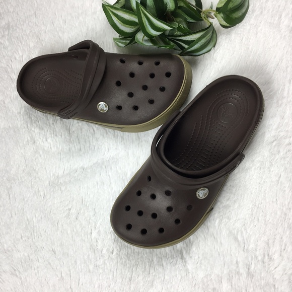 crocs 7 9